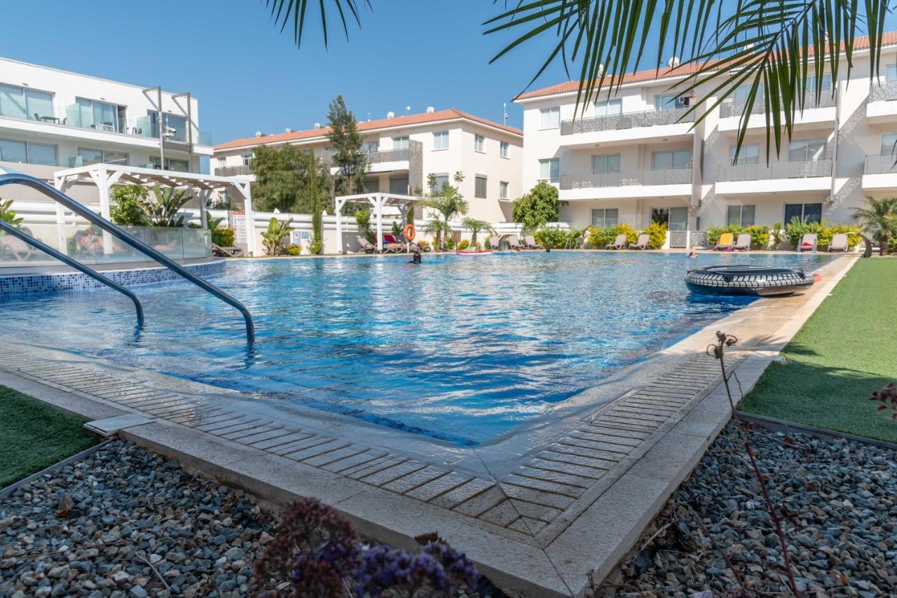 Mythical Sands Resort & Spa, Evilion Apartment Paralimni Ngoại thất bức ảnh
